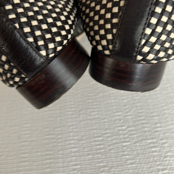Tory Burch Black and Cream Checkered Flats - Picture 15 of 16